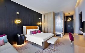 Alrayyan Hotel Doha, Curio Collection By Hilton